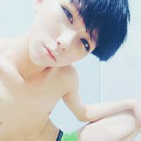 男生色一点的头像图片_WWW.WHOISQQ.COM