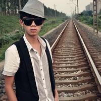 男生铁路头像图片_WWW.WHOISQQ.COM