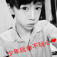 qq男生黑白闪动头像图片_WWW.WHOISQQ.COM