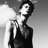 男生铁路头像图片_WWW.WHOISQQ.COM
