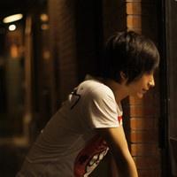 23岁男生头像图片_WWW.WHOISQQ.COM
