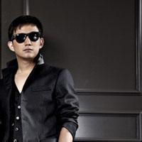 qq头像图片男生中年_WWW.WHOISQQ.COM