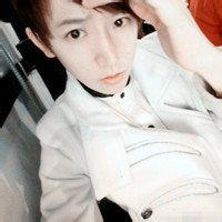 男生伸手头像图片_WWW.WHOISQQ.COM