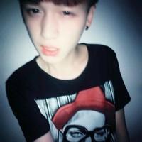 清冷男生头像图片_WWW.WHOISQQ.COM