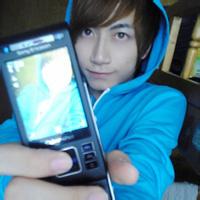 qq头像图片10岁男生帅气_WWW.WHOISQQ.COM