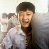 qq头像图片男生叛逆个性网_WWW.WHOISQQ.COM