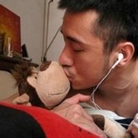 qq男生真人纹身头像图片_WWW.WHOISQQ.COM