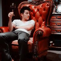qq头像图片男生龙_WWW.WHOISQQ.COM
