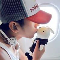 qq头像图片男生戴帽子闪图_WWW.WHOISQQ.COM