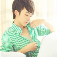 带老虎的男生头像图片_WWW.WHOISQQ.COM