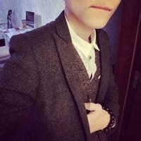 qq帅气领结男生头像图片_WWW.WHOISQQ.COM