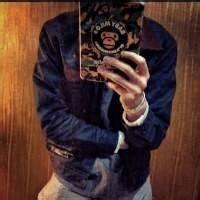 qq男生上半身衬衫头像图片_WWW.WHOISQQ.COM