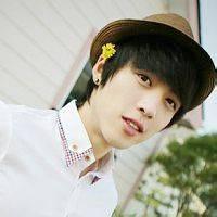 qq男生头像图片倒着_WWW.WHOISQQ.COM