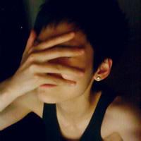 男生下巴头像图片_WWW.WHOISQQ.COM