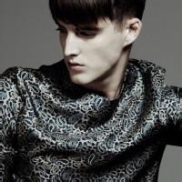 qq头像图片男生英伦带字_WWW.WHOISQQ.COM