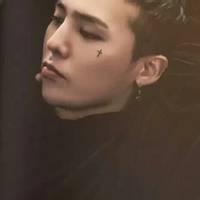 qq头像图片男生龙带翅膀_WWW.WHOISQQ.COM