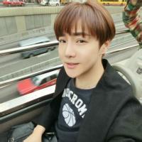 男生露脚踝头像图片_WWW.WHOISQQ.COM