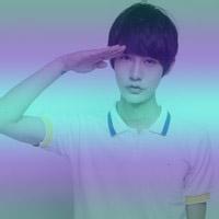 敬礼的男生头像图片_WWW.WHOISQQ.COM