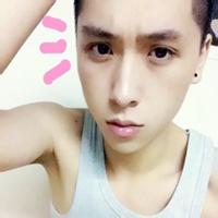 暖暖的男生头像图片_WWW.WHOISQQ.COM