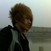 qq红头发男生头像图片_WWW.WHOISQQ.COM