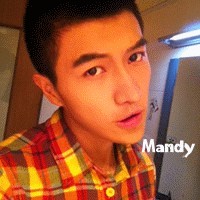 gif头像图片男生_WWW.WHOISQQ.COM