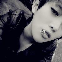 样子特拽的男生头像图片_WWW.WHOISQQ.COM
