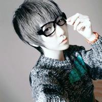 蹲街式男生头像图片_WWW.WHOISQQ.COM
