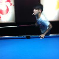 求有台球的男生头像图片_WWW.WHOISQQ.COM