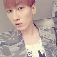 qq明星头像图片 男生银赫_WWW.WHOISQQ.COM