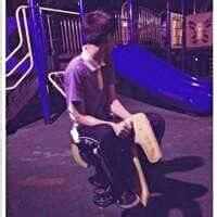 qq头像图片看不见头男生_WWW.WHOISQQ.COM