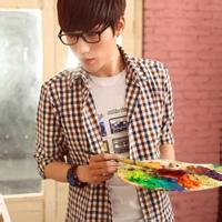 微笑的男生头像图片_WWW.WHOISQQ.COM