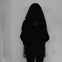 登山的男生头像图片_WWW.WHOISQQ.COM