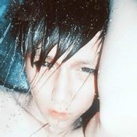 2014帅气叼烟男生头像图片_WWW.WHOISQQ.COM