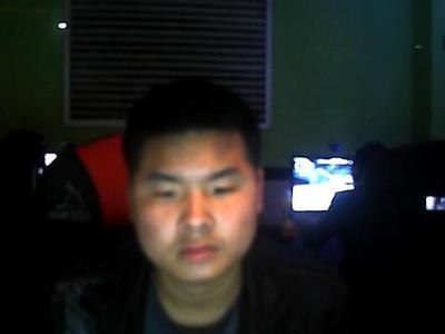 方脸男生头像图片_WWW.WHOISQQ.COM