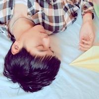男生侧脸头像图片个性网_WWW.WHOISQQ.COM