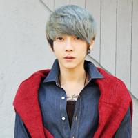 2张男生头像图片呆逼_WWW.WHOISQQ.COM