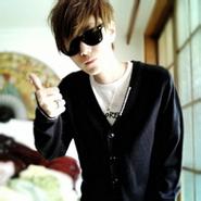 男生拉风头像图片_WWW.WHOISQQ.COM