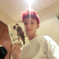 不一样的男生qq头像图片_WWW.WHOISQQ.COM