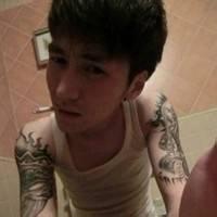 男生qq头像图片后背有纹身_WWW.WHOISQQ.COM