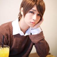 qq温柔男生头像图片_WWW.WHOISQQ.COM