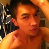 男生特写头像图片_WWW.WHOISQQ.COM
