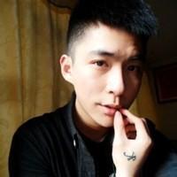 男生特写头像图片_WWW.WHOISQQ.COM