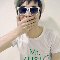 一滴泪的男生 头像图片_WWW.WHOISQQ.COM