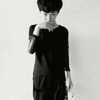 qq男生黑色头像图片不带字_WWW.WHOISQQ.COM