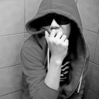 适合男生的艺术头像图片_WWW.WHOISQQ.COM