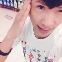 qq男生天真头像图片_WWW.WHOISQQ.COM