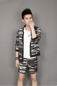 qq头像图片男生帅气陈晓_WWW.WHOISQQ.COM