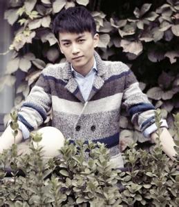 qq头像图片男生帅气陈晓_WWW.WHOISQQ.COM