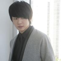 天使qq头像图片男生_WWW.WHOISQQ.COM