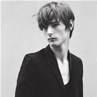安静男生头像图片_WWW.WHOISQQ.COM